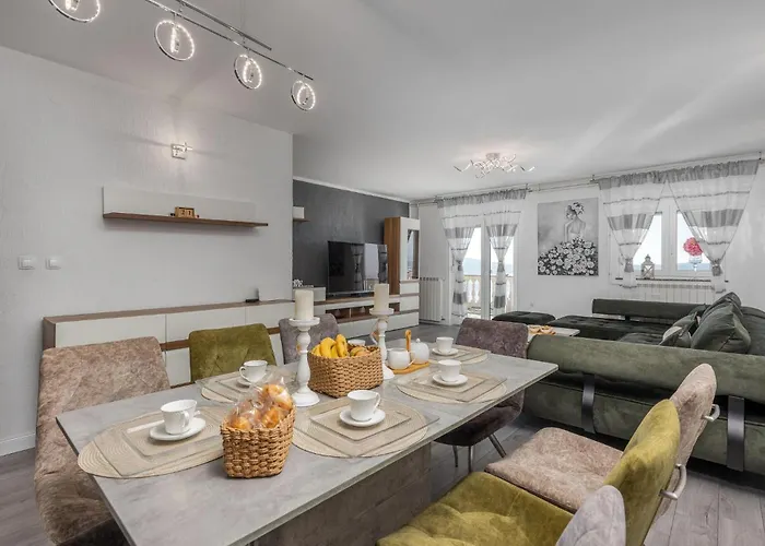 Stunning In Holiday home Crikvenica