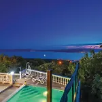 Cozy In Holiday home Crikvenica